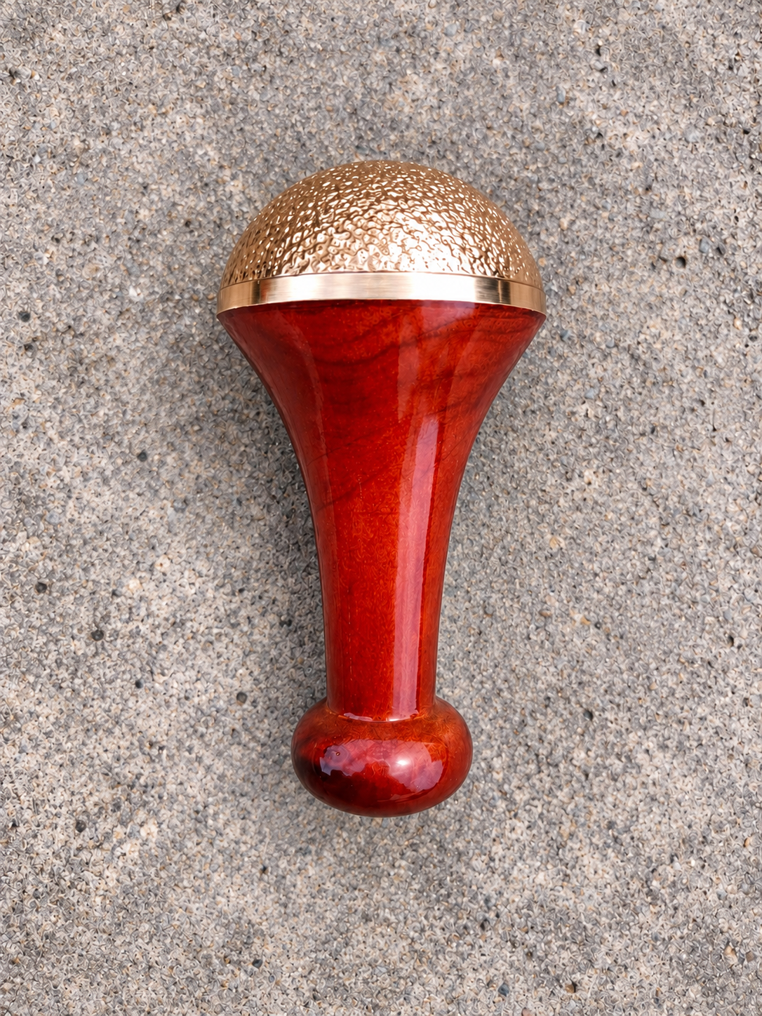 Relax Facial Wand – Metallic Dome Detail